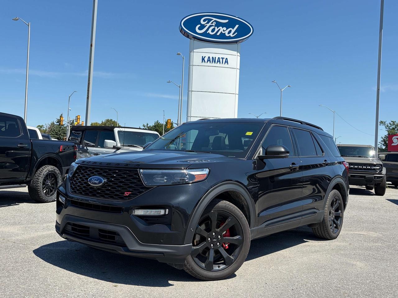 2022 Ford Explorer ST 4dr 4x4 Photo