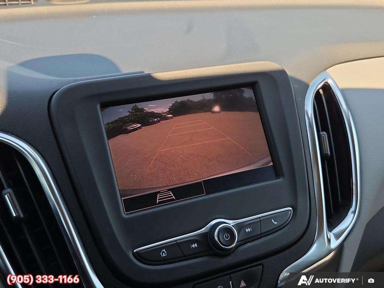 2024 Chevrolet Equinox LS Chevy Safety Assist • Wireless Apple CarPlay & Android Auto • Heated Front Seats • Built-In Wi-Fi Hotspot • SiriusXM® Photo