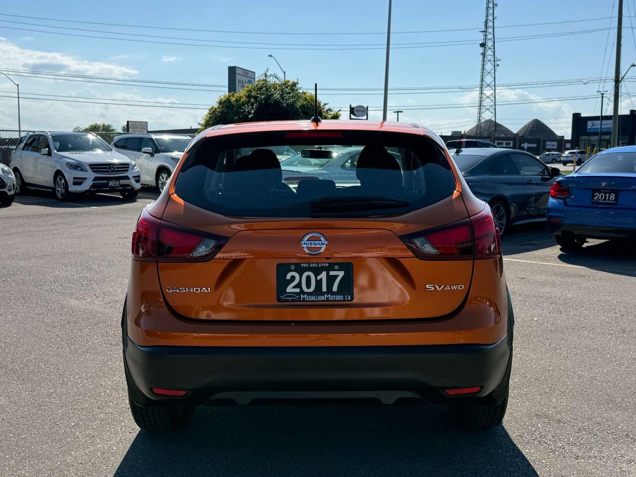 2017 Nissan Qashqai AWD SV  ACCIDENT FREE SUN ROOF CERTIFIED MINT Photo
