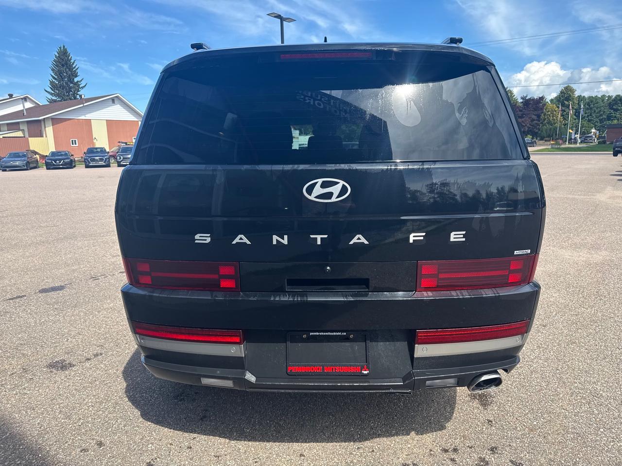 2025 Hyundai Santa Fe Luxury 4dr All-Wheel Drive Photo