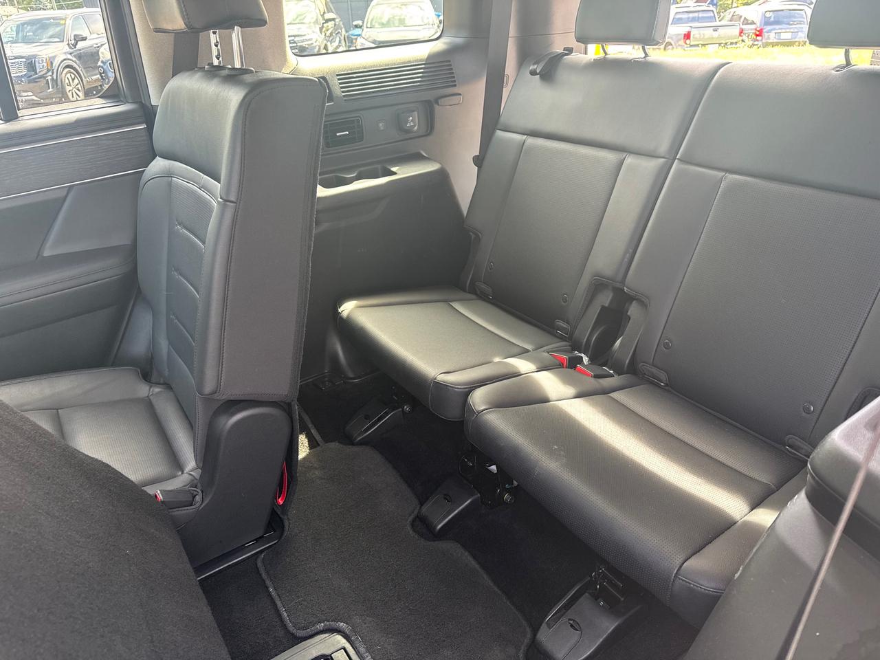 2025 Hyundai Santa Fe Luxury 4dr All-Wheel Drive Photo