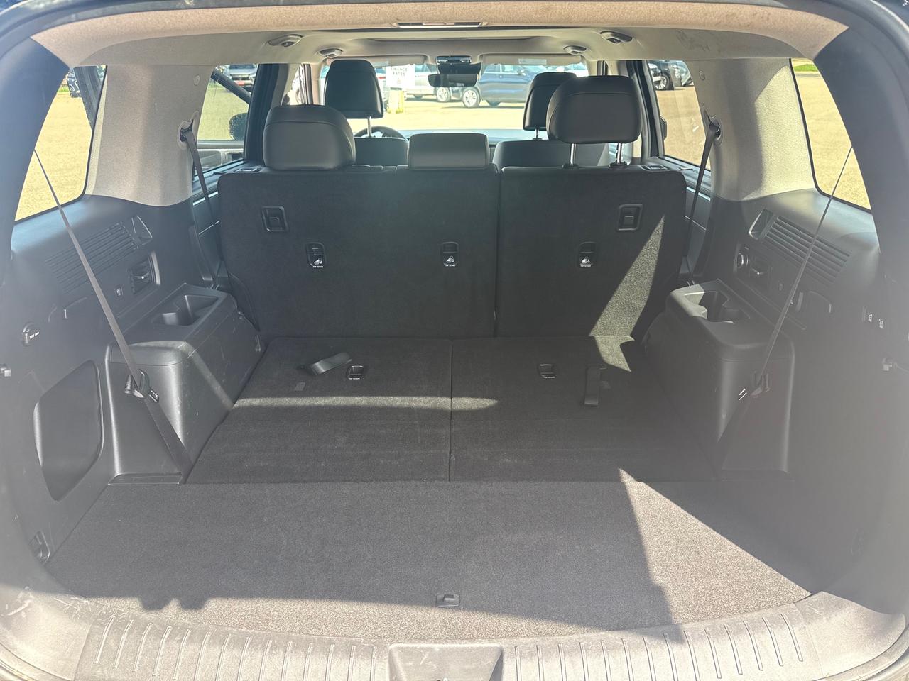 2025 Hyundai Santa Fe Luxury 4dr All-Wheel Drive Photo