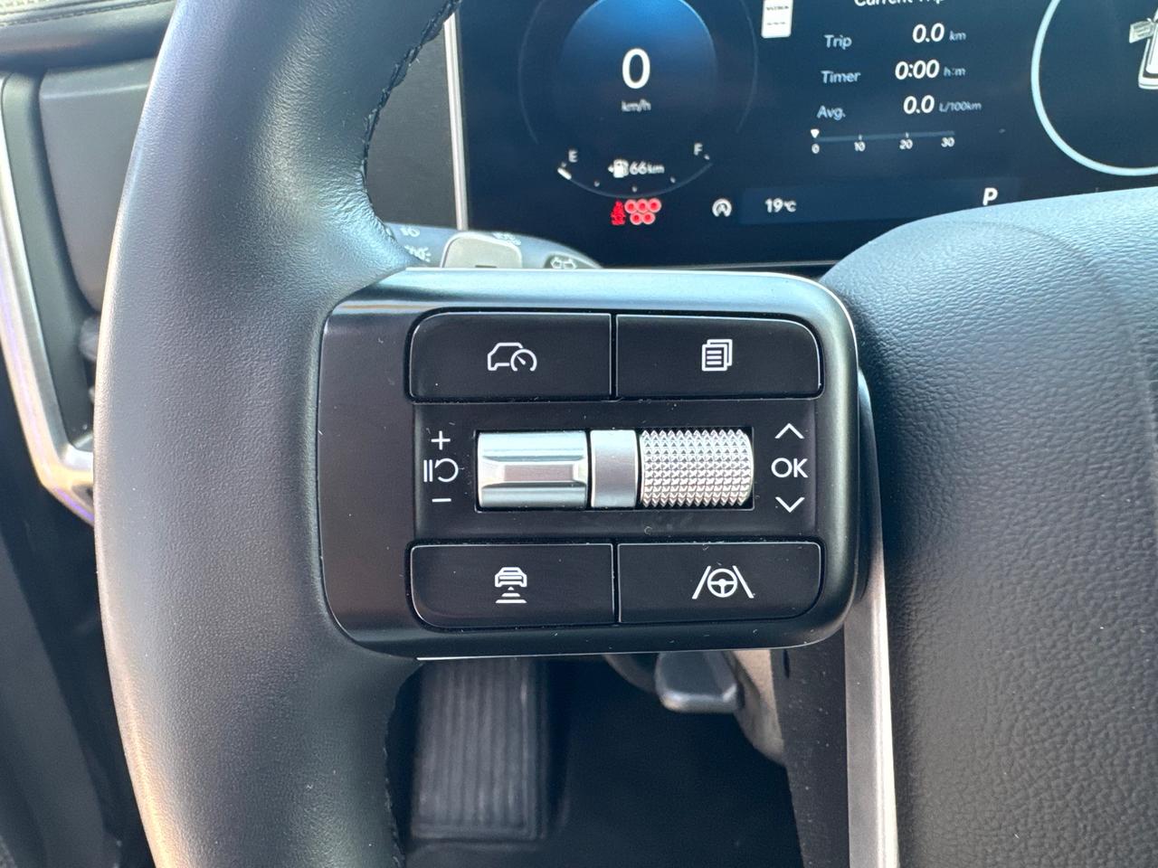 2025 Hyundai Santa Fe Luxury 4dr All-Wheel Drive Photo