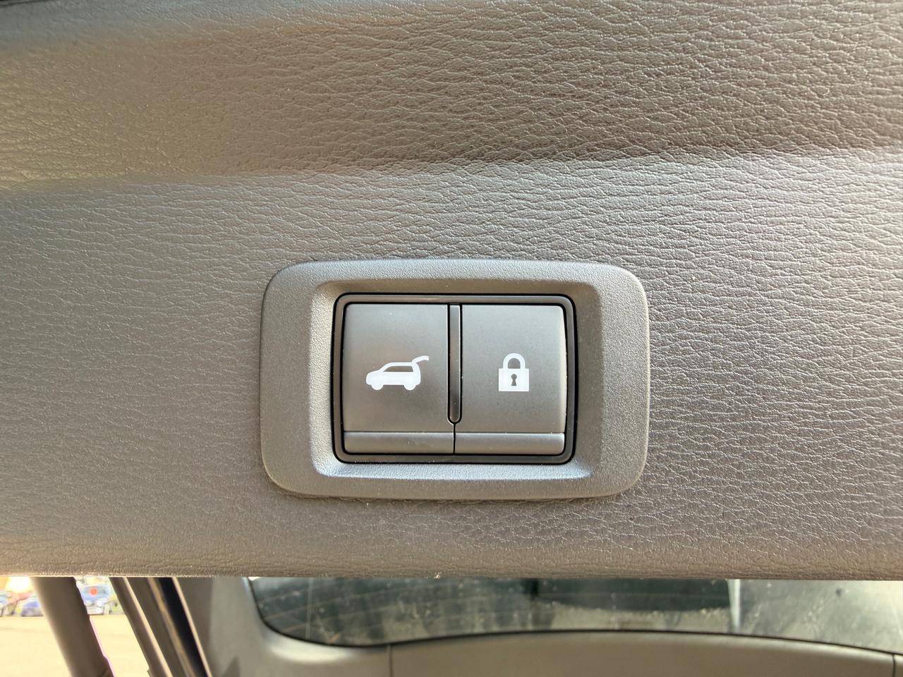 2024 Mitsubishi Outlander LE 4dr S-AWC Photo