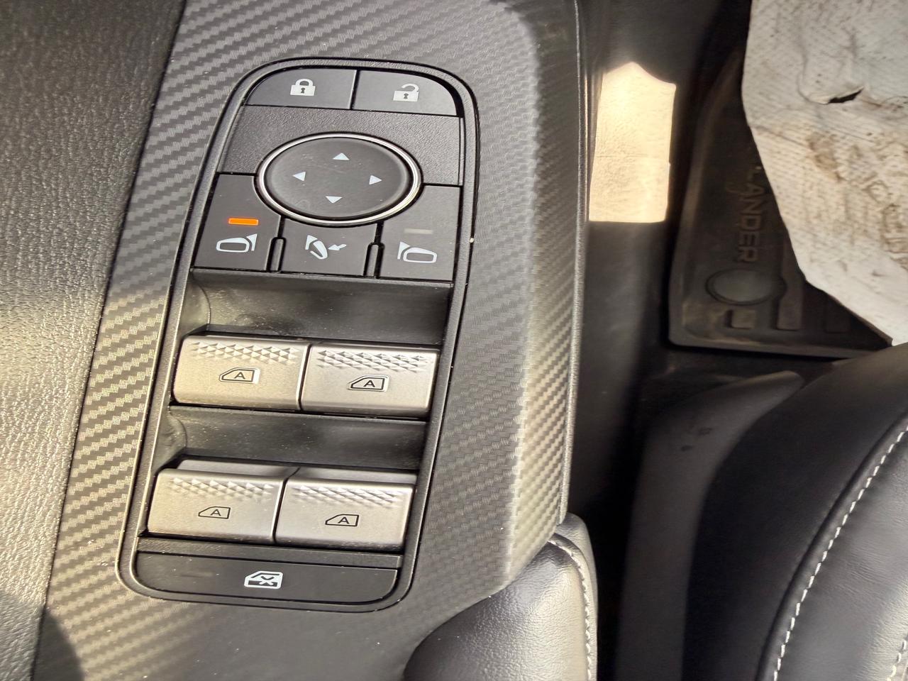 2024 Mitsubishi Outlander LE 4dr S-AWC Photo