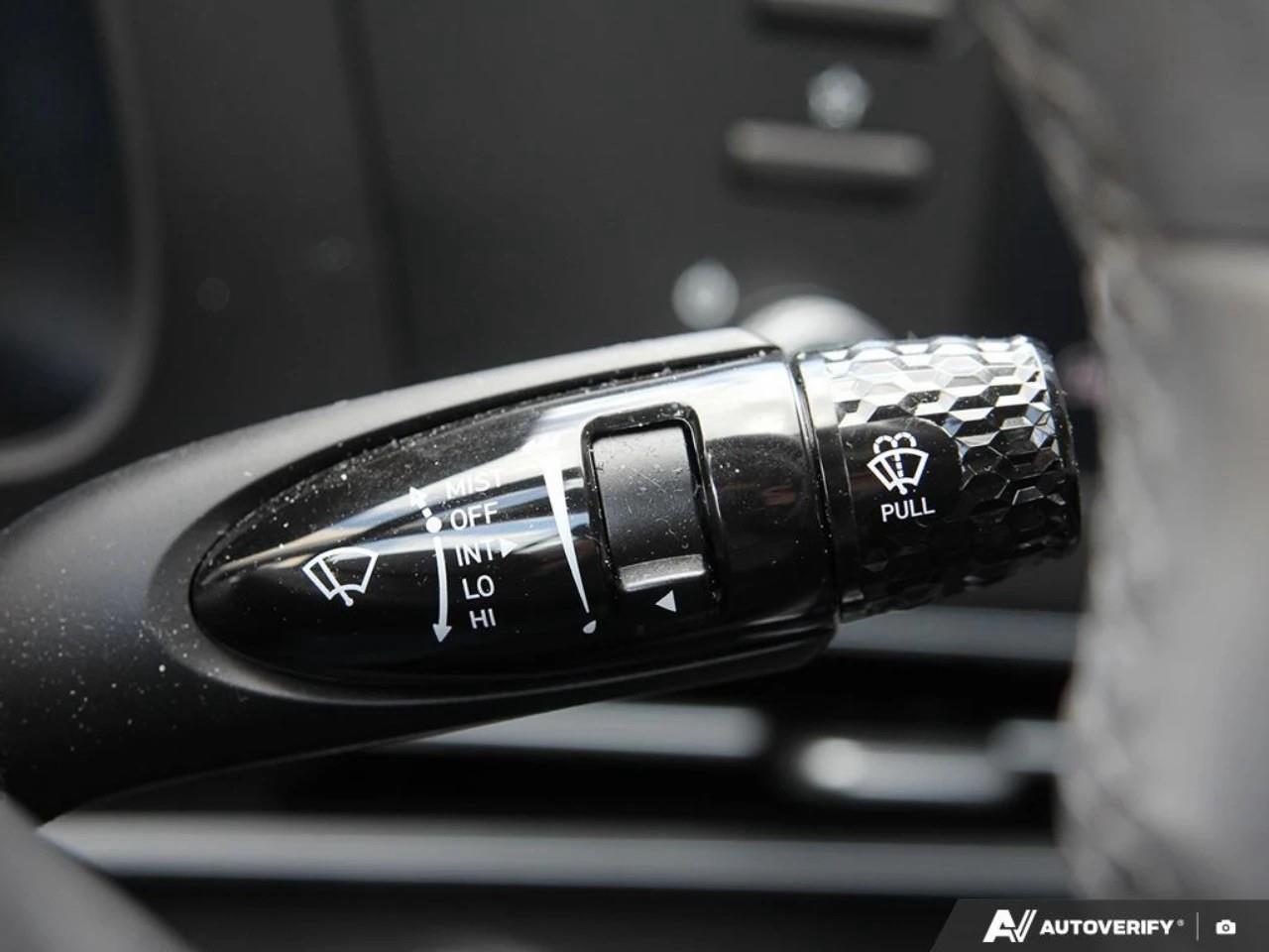 2024 Hyundai Elantra PREFERRED 4DR SEDAN Photo
