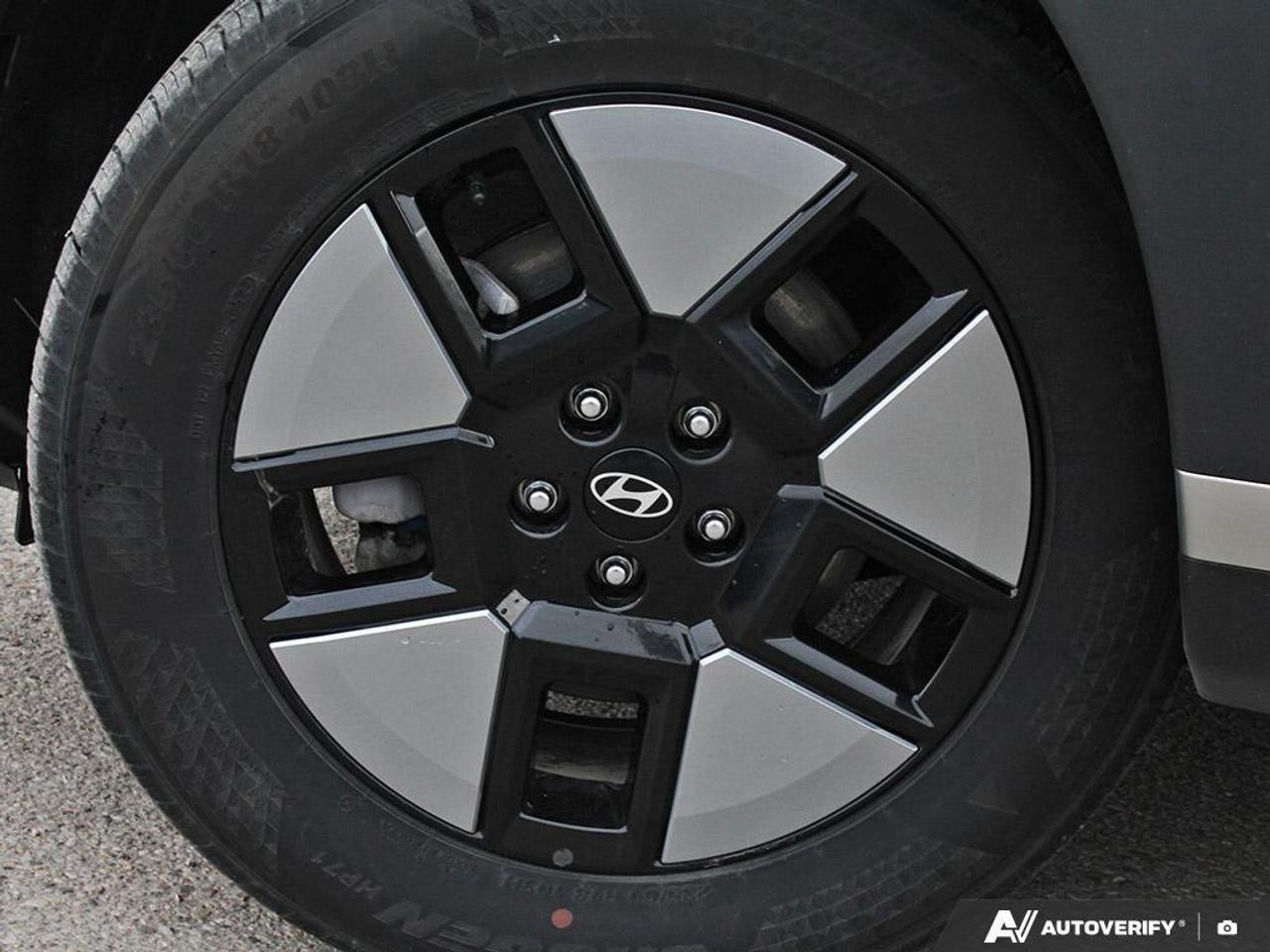 2025 Hyundai Santa Fe HEV Preferred 4dr All-Wheel Drive Photo