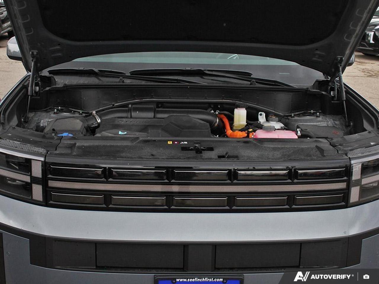 2025 Hyundai Santa Fe HEV Preferred 4dr All-Wheel Drive Photo