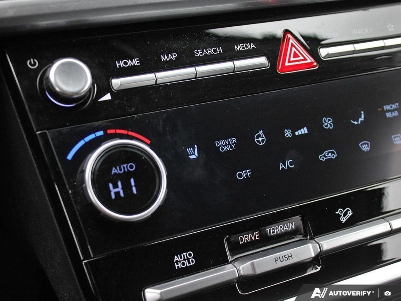 2025 Hyundai Santa Fe HEV Preferred 4dr All-Wheel Drive Photo