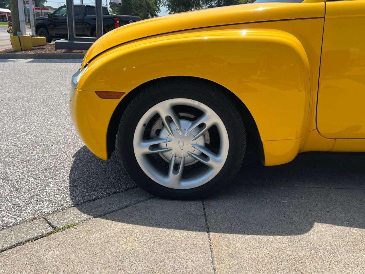2004 Chevrolet SSR Base Rare Find! Photo