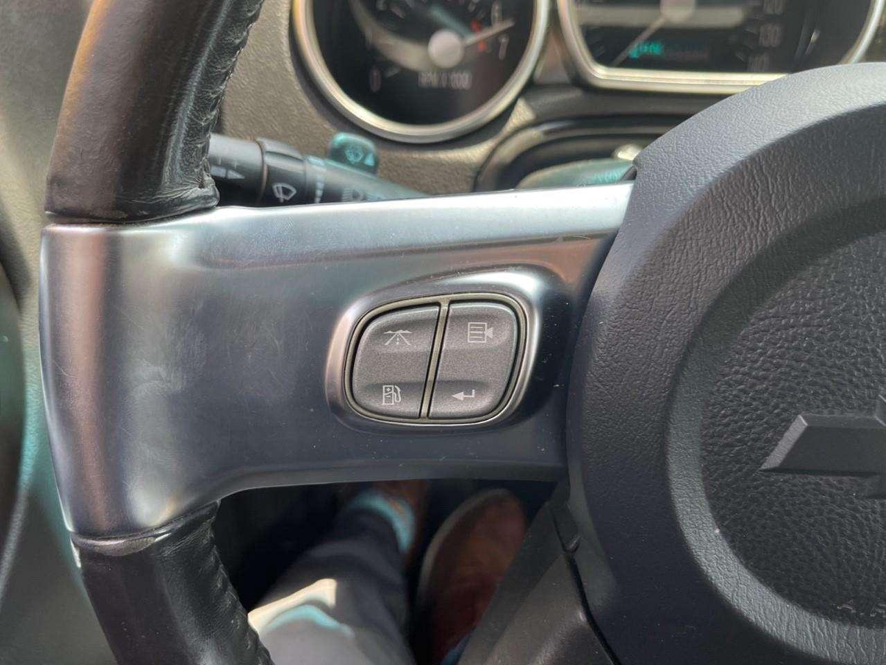 2004 Chevrolet SSR Base Rare Find! Photo