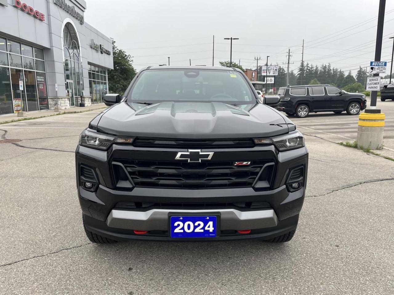 2024 Chevrolet Colorado Crew Cab Short Box 4-Wheel Drive Z71 Photo