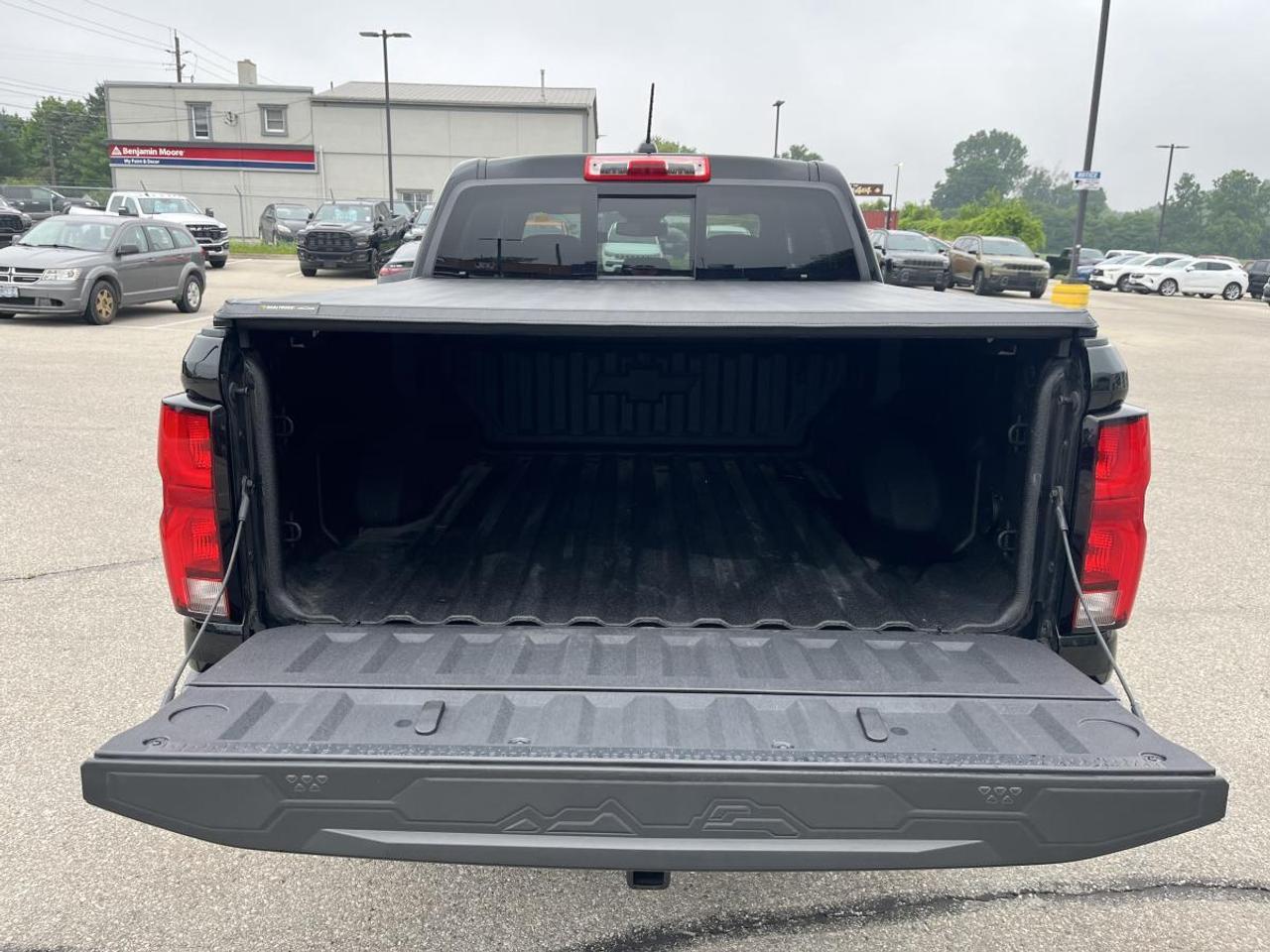 2024 Chevrolet Colorado Crew Cab Short Box 4-Wheel Drive Z71 Photo