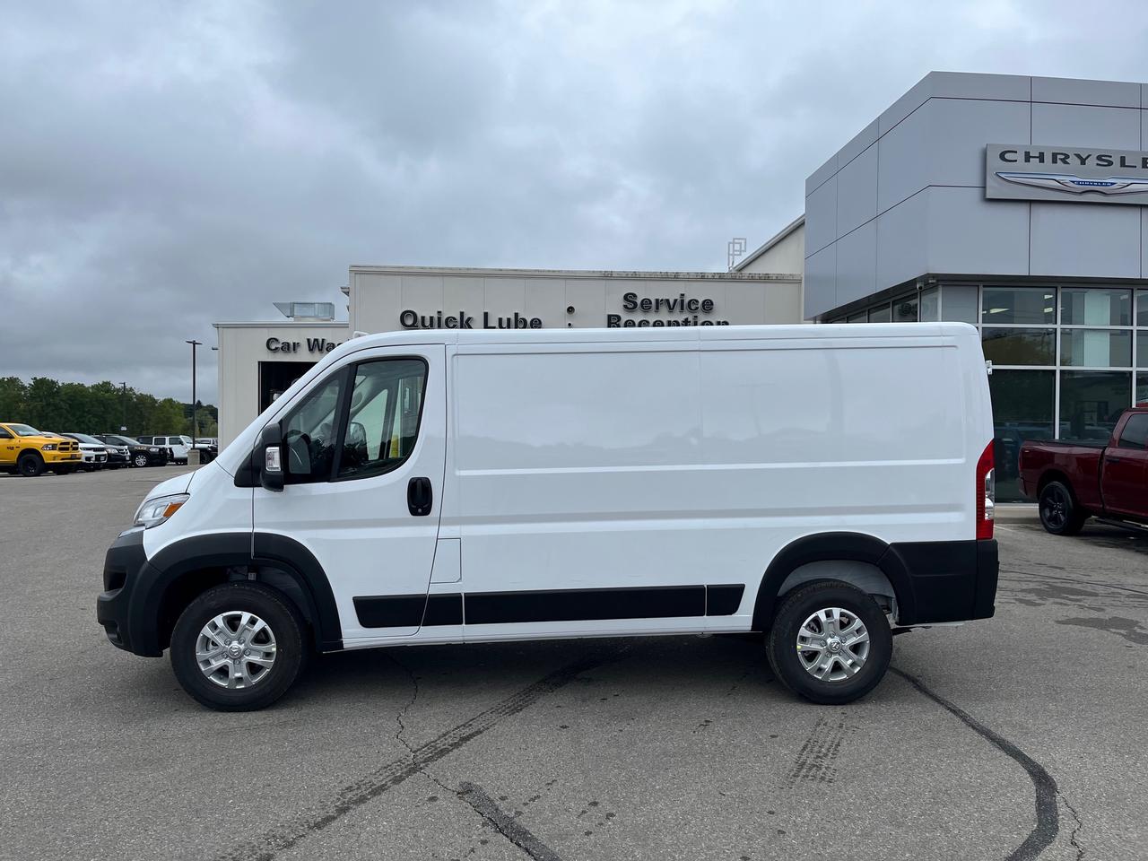2025 RAM ProMaster Cargo Van SLT+ 2500 Low Roof 136 WB Photo