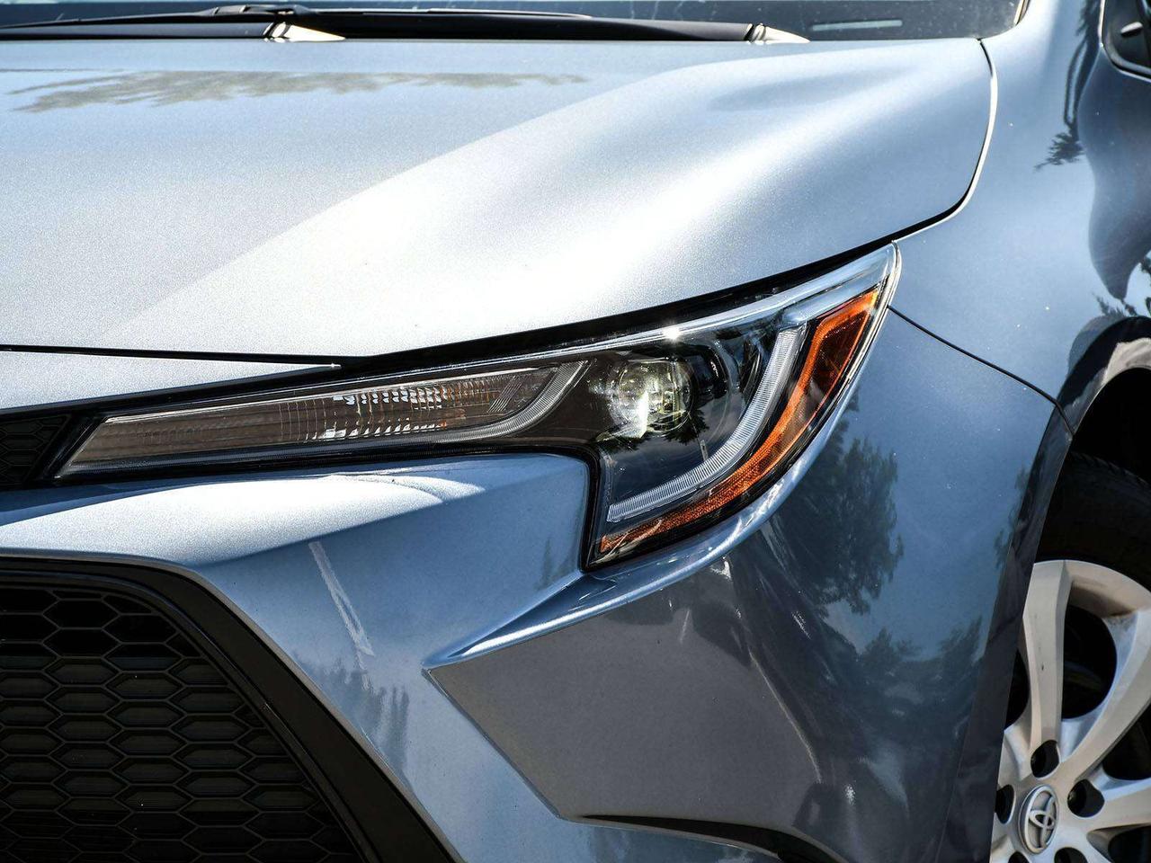 2021 Toyota Corolla LE   1 OWNER   CLEAN CARFAX   LOW KMS   CERTIFIED Photo
