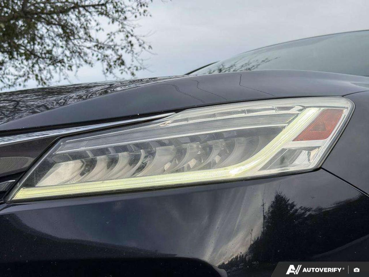 2017 Honda Accord 4dr I4 CVT Touring Photo