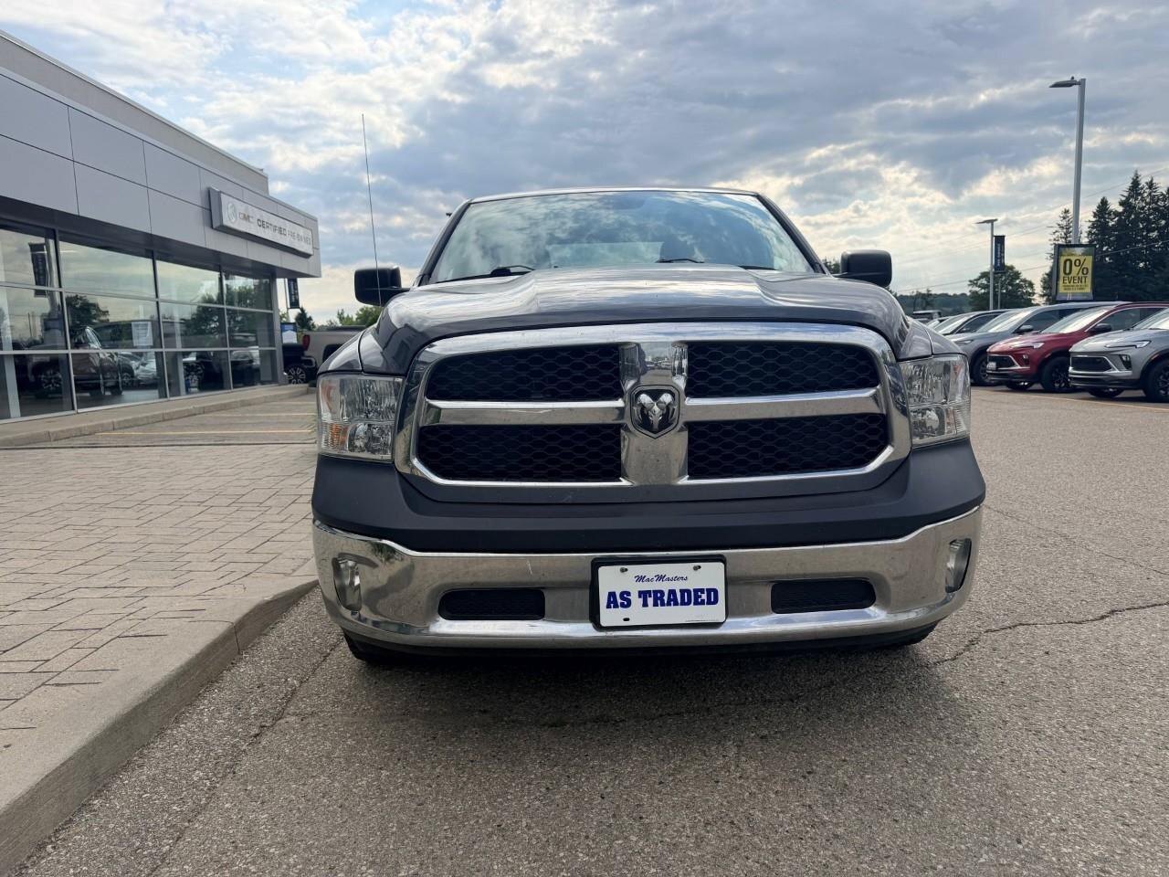 2017 RAM 1500 TradesmanSXT, 5.7L HEMI V8, 4X4, BENCH, CLOTH, 1-O Photo