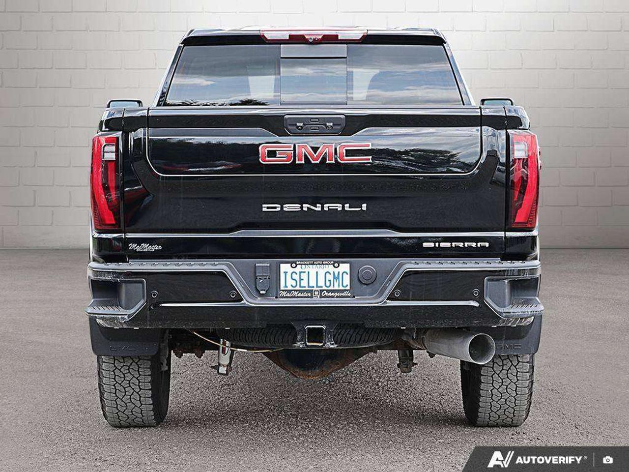 2024 GMC SIERRA 2500HD DENALI, 6.6L DIESEL V8, ALLOYS, LEATHER, SUNROOF, CERTIFIED PREOWNED! Photo