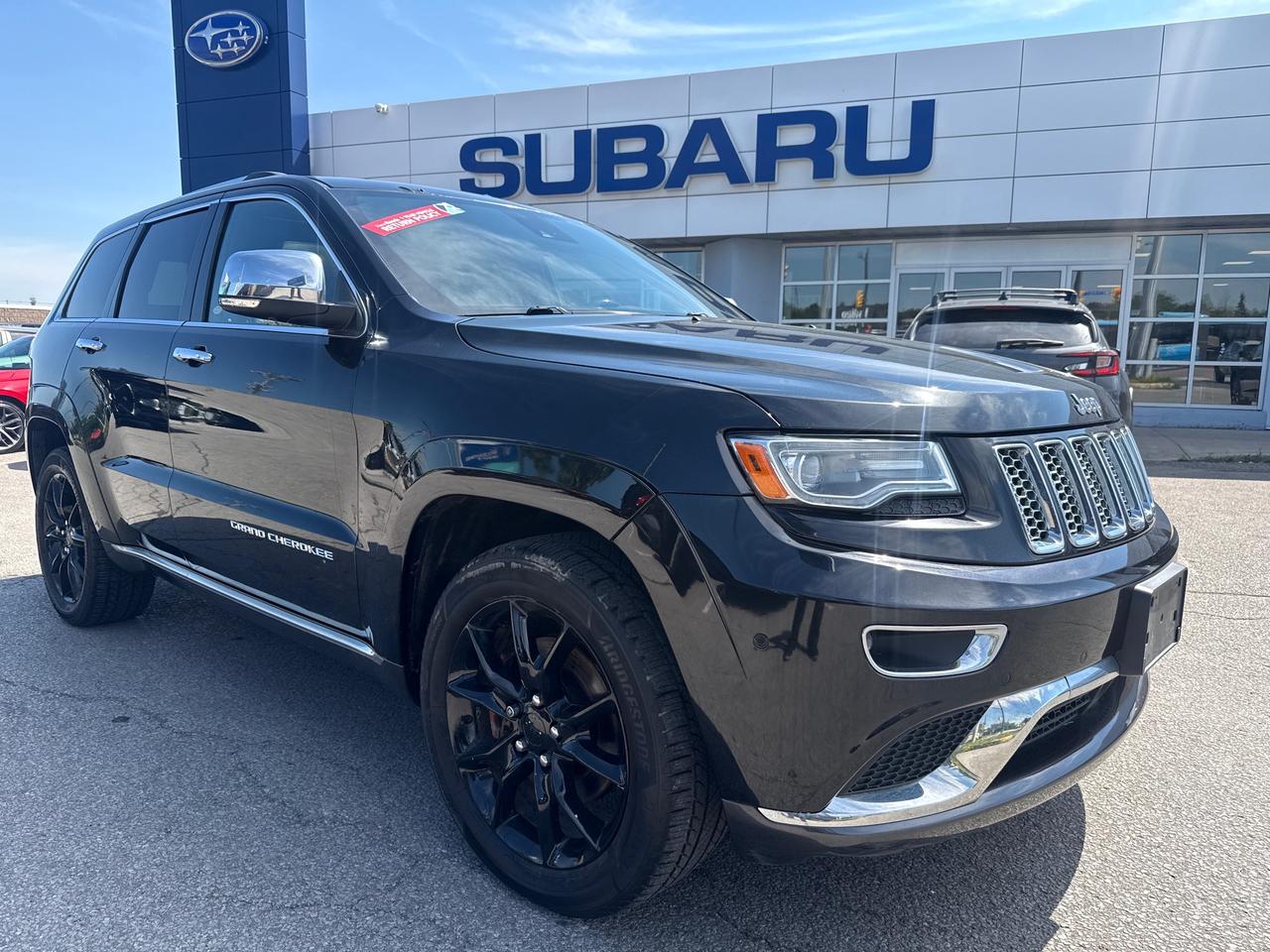 2014 Jeep Grand Cherokee Summit 4dr 4x4 Photo