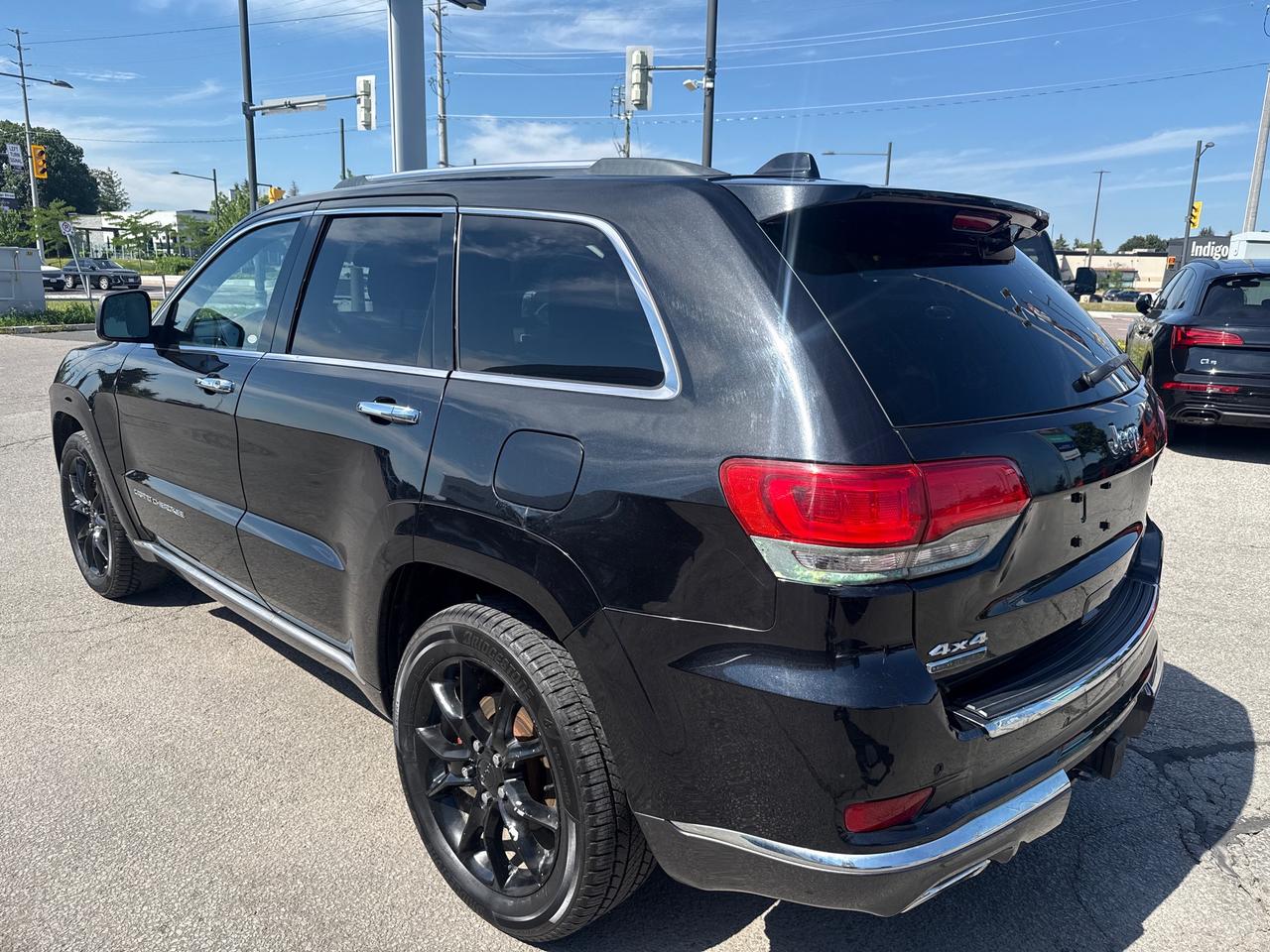 2014 Jeep Grand Cherokee Summit 4dr 4x4 Photo