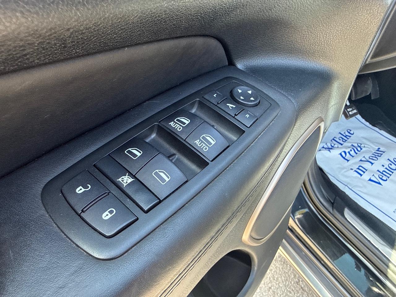 2014 Jeep Grand Cherokee Summit 4dr 4x4 Photo