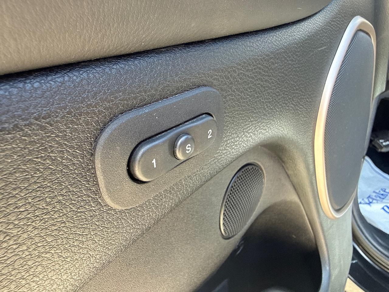 2014 Jeep Grand Cherokee Summit 4dr 4x4 Photo