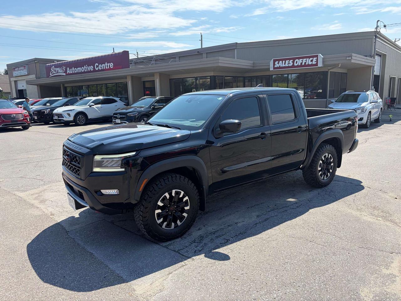 2024 Nissan Frontier PRO-4X/4X4/CALL BELLEVILLE 613-961-8848 FOR MORE I Photo