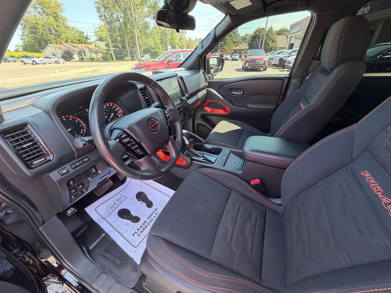 2024 Nissan Frontier PRO-4X/4X4/CALL BELLEVILLE 613-961-8848 FOR MORE I Photo