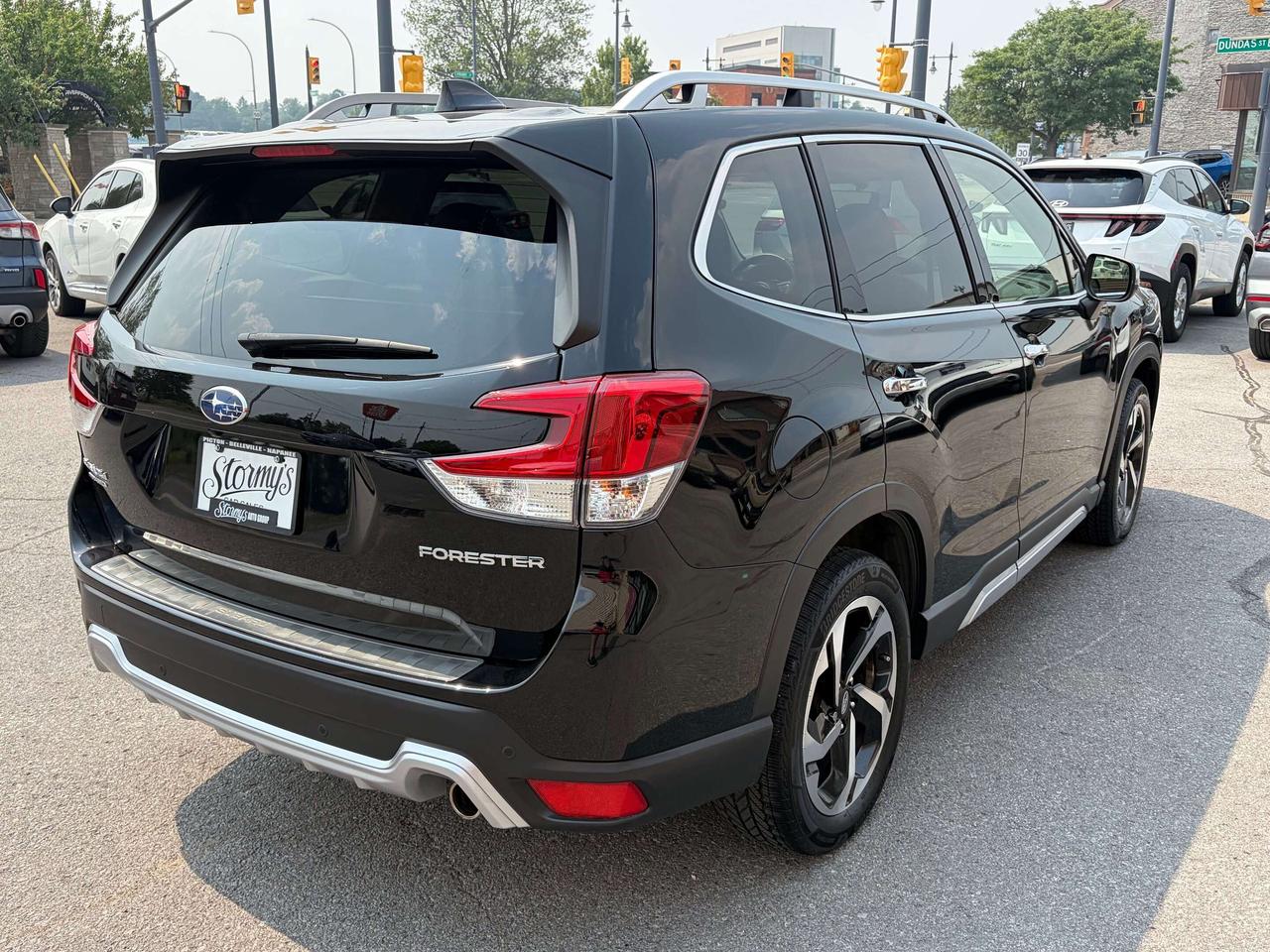2024 Subaru Forester Premier **CALL BELLEVILLE@613-961-8848 Photo