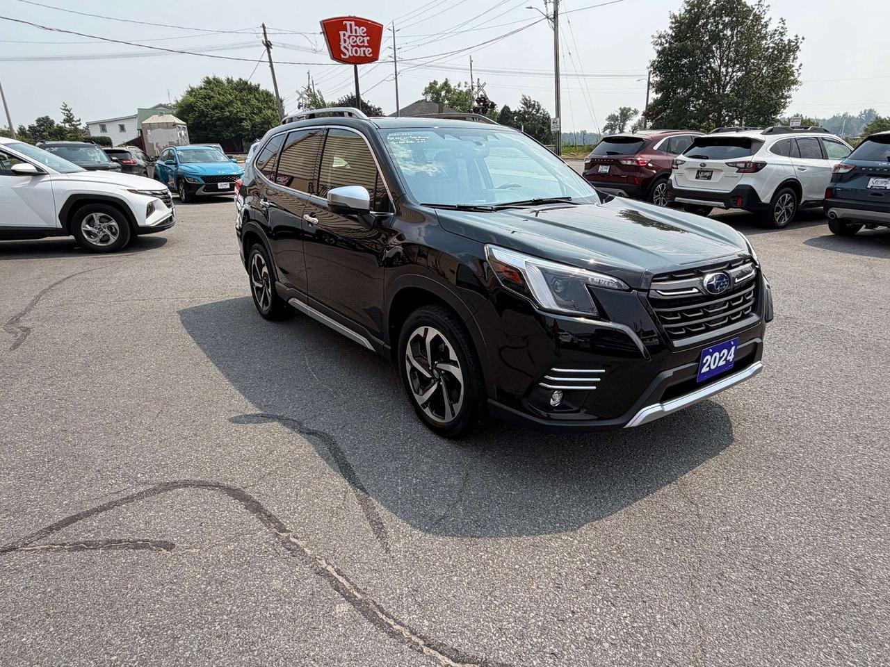 2024 Subaru Forester Premier **CALL BELLEVILLE@613-961-8848 Photo