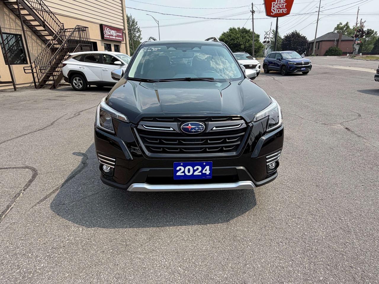 2024 Subaru Forester Premier **CALL BELLEVILLE@613-961-8848 Photo