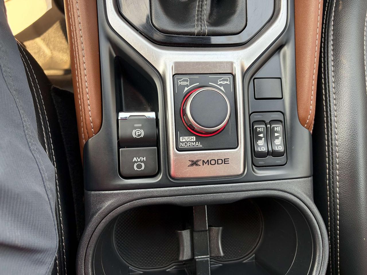 2024 Subaru Forester Premier **CALL BELLEVILLE@613-961-8848 Photo