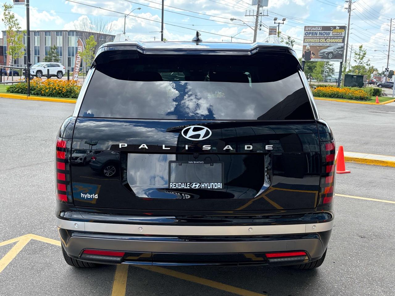 2026 Hyundai Palisade Hybrid CERTIFIED PRE-OWNED   Luxury Hyrbrid AWD Photo