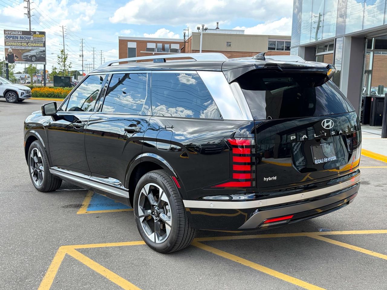 2026 Hyundai Palisade Hybrid CERTIFIED PRE-OWNED   Luxury Hyrbrid AWD Photo