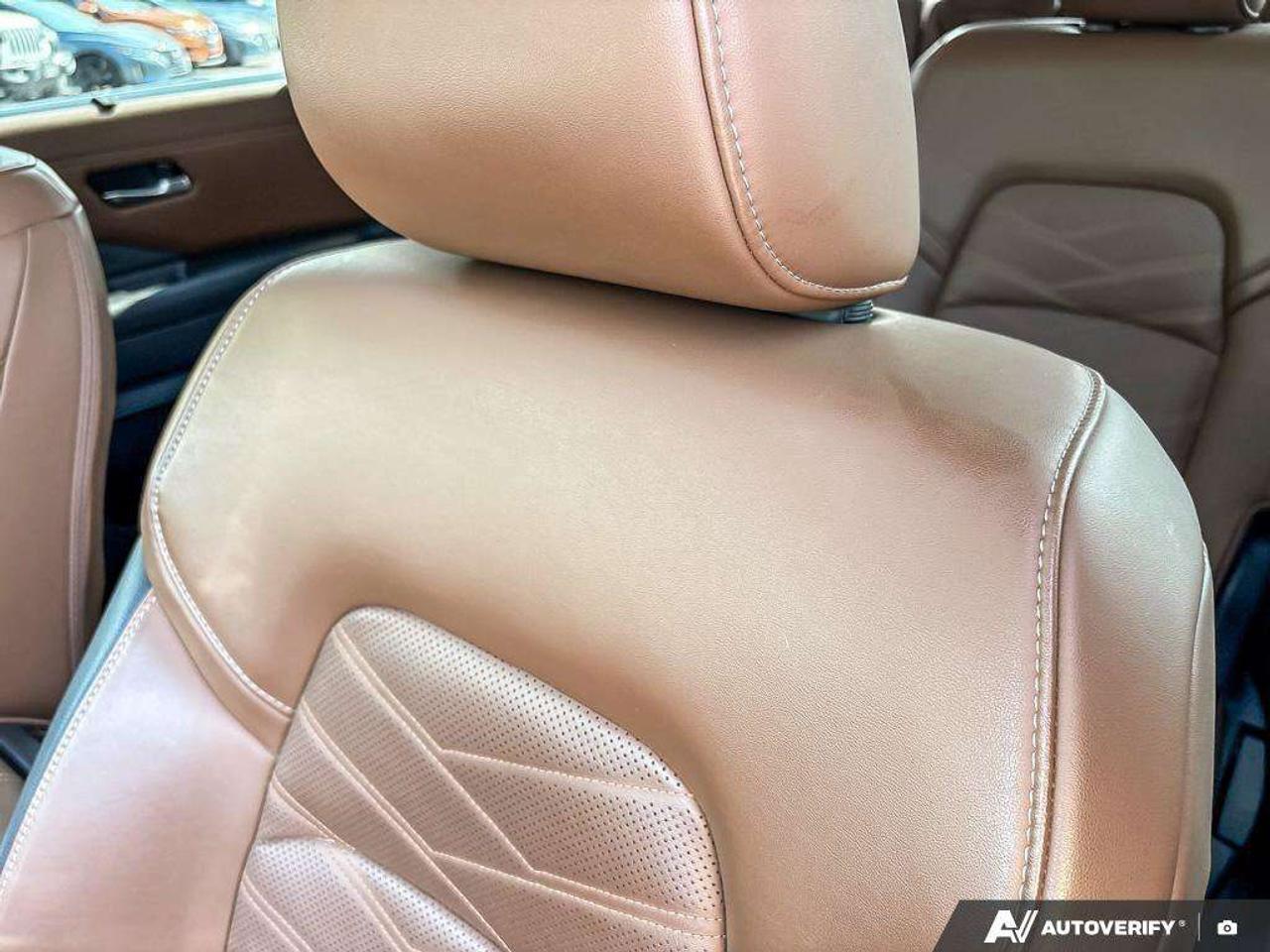 2024 Nissan Pathfinder Platinum AWD   Cooling Seats   Apple Car Play   36 Photo