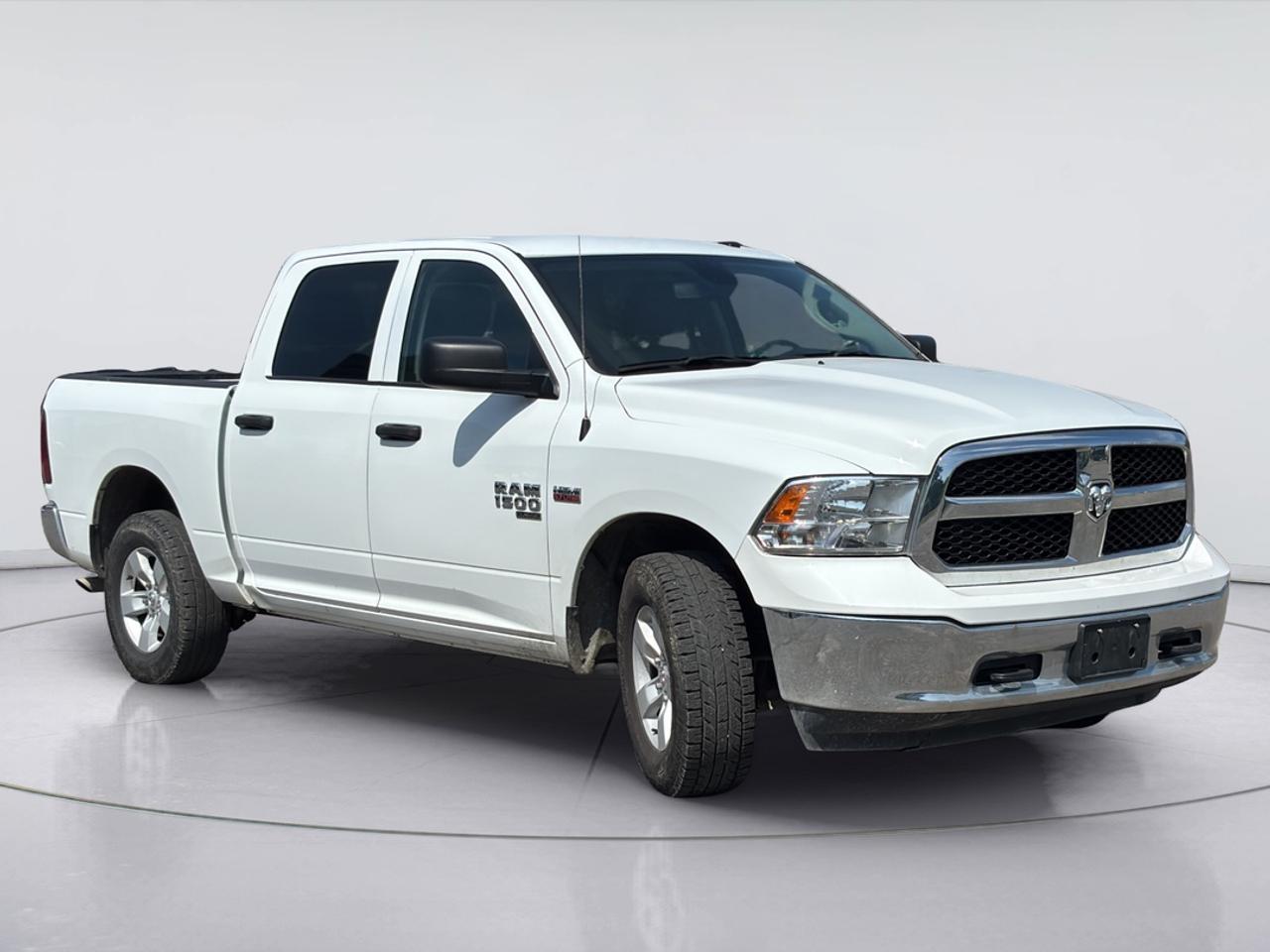 2023 RAM 1500 SLT 5.7L V8 Photo
