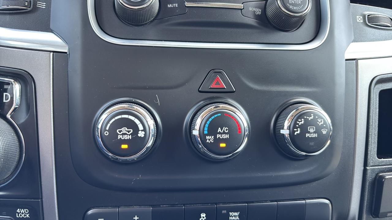 2023 RAM 1500 SLT 5.7L V8 Photo