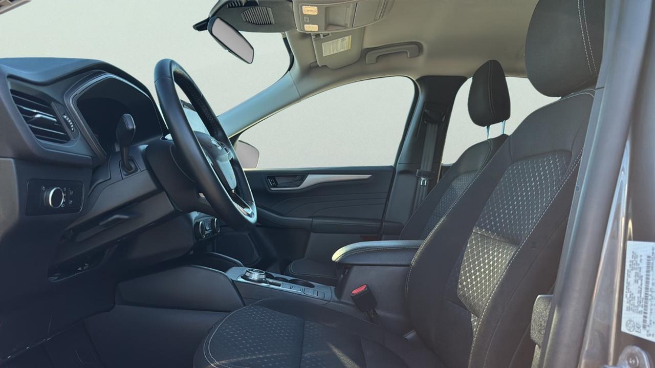 2025 Ford Escape Active AWD Photo