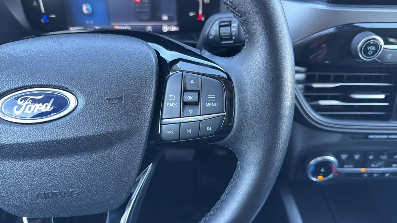 2025 Ford Escape Active AWD Photo