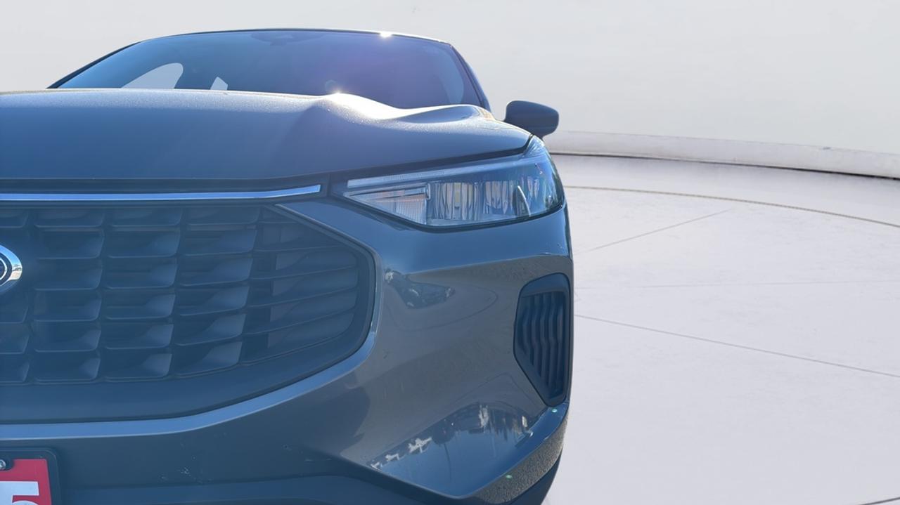 2025 Ford Escape Active AWD Photo