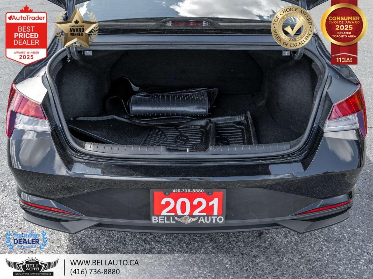 2021 Hyundai Elantra Preferred   SUN & TECH PKG   B.CAM   SUNROOF   HTD SEATS   NOACCIDENT Photo
