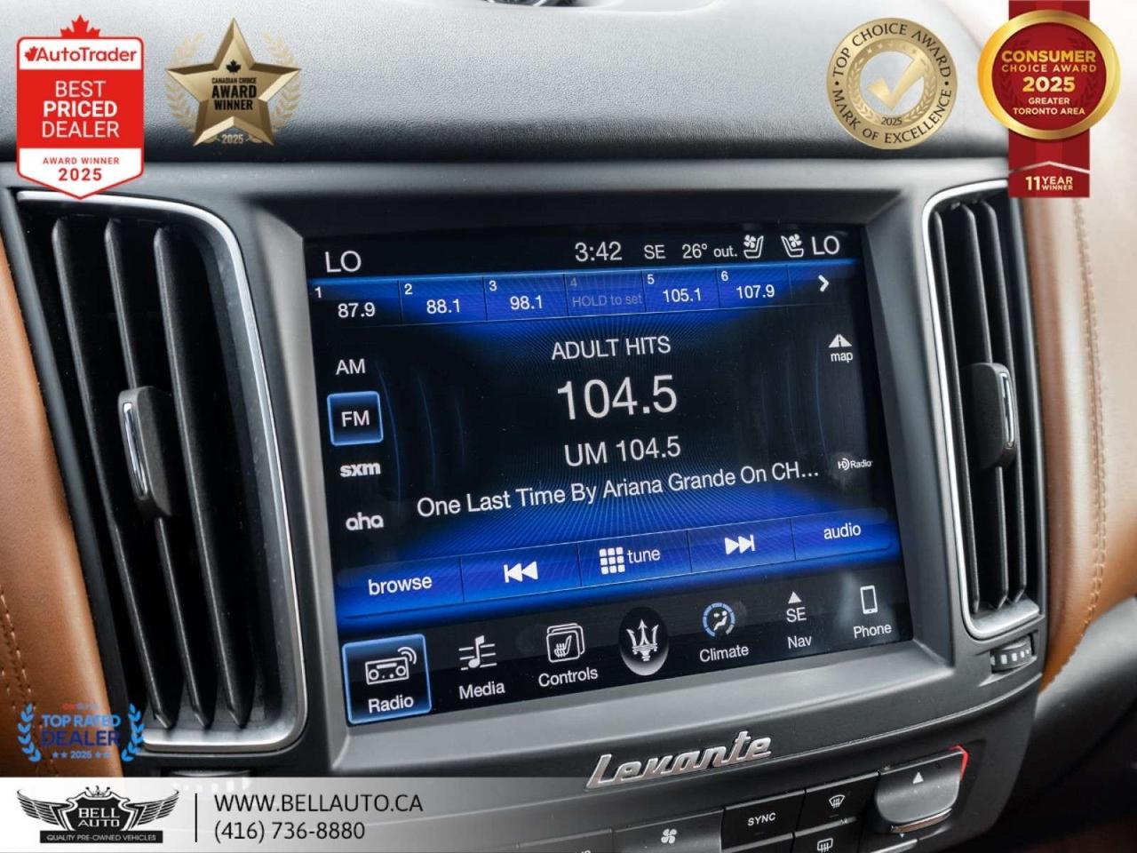 2017 Maserati Levante 3.0L LUXURY   NAVI   360CAM   PANO   HARMAN   NOACCIDENT Photo