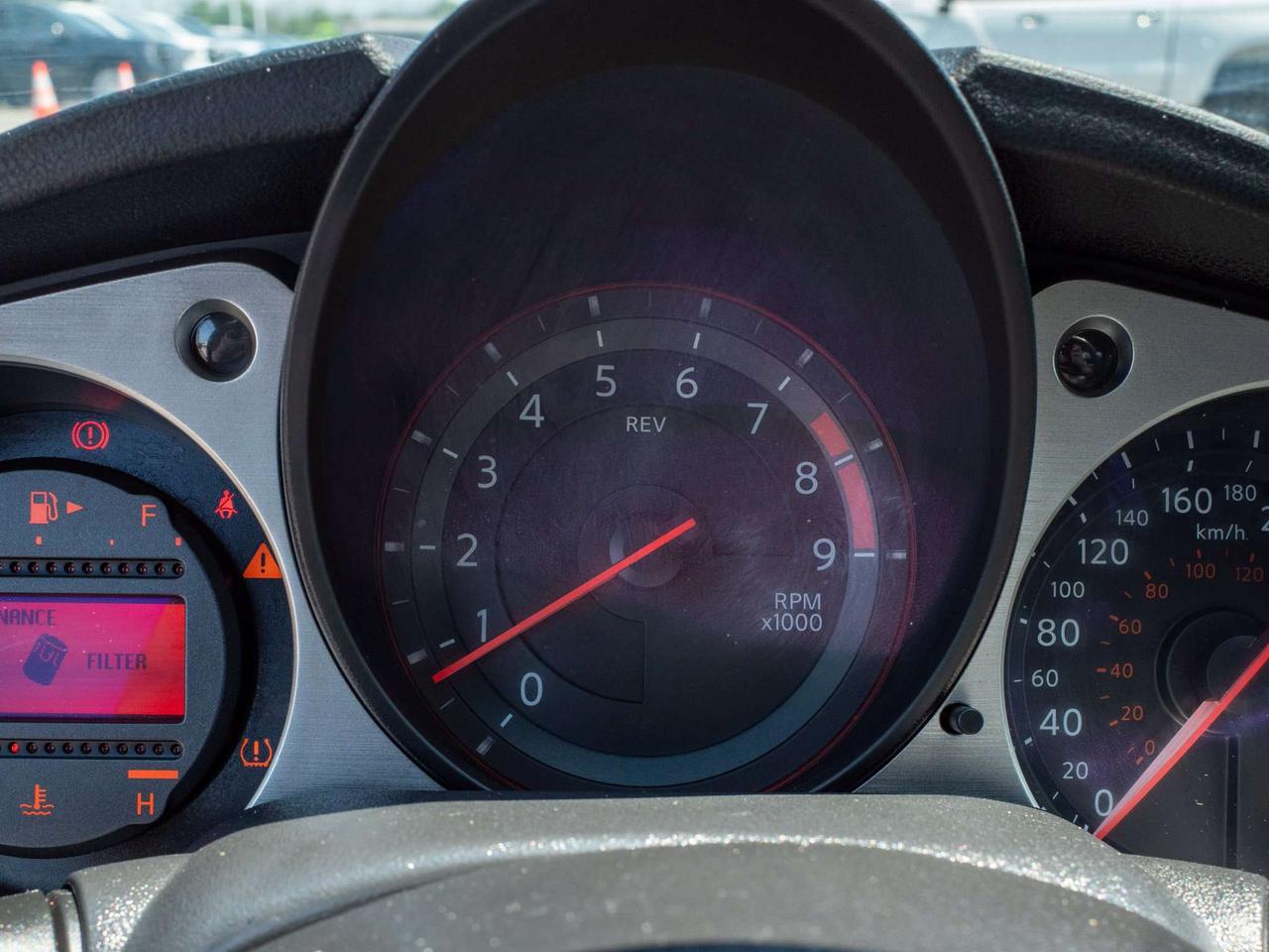 2017 Nissan 370Z - Aluminum Wheels   CD Player Photo