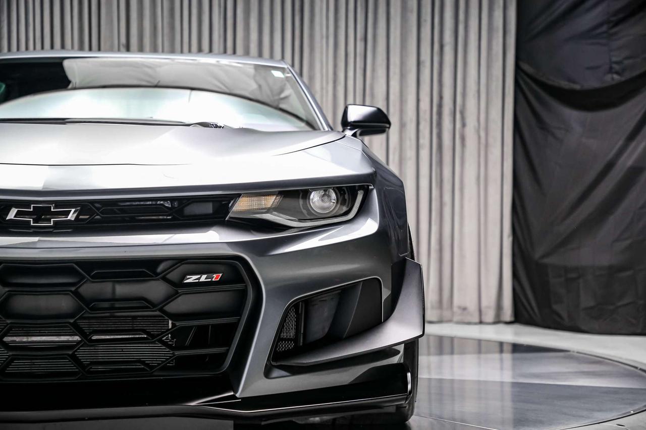 2023 Chevrolet Camaro ZL1 1LE EXTREME TRACK PACK MANUAL 650HP LOWKM Photo