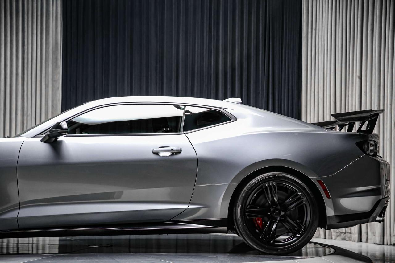 2023 Chevrolet Camaro ZL1 1LE EXTREME TRACK PACK MANUAL 650HP LOWKM Photo