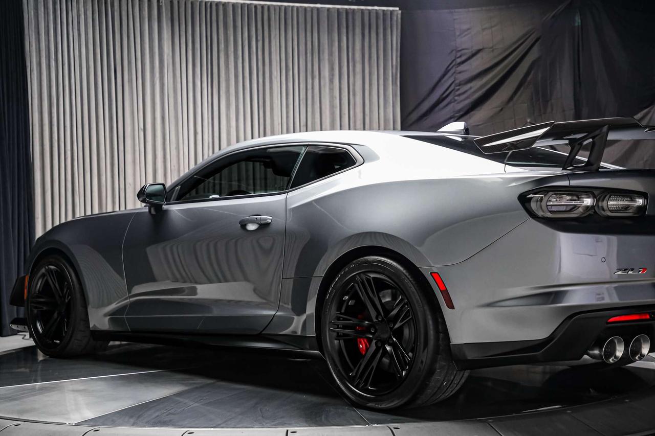 2023 Chevrolet Camaro ZL1 1LE EXTREME TRACK PACK MANUAL 650HP LOWKM Photo