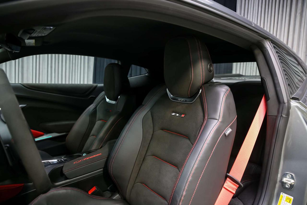 2023 Chevrolet Camaro ZL1 1LE EXTREME TRACK PACK MANUAL 650HP LOWKM Photo