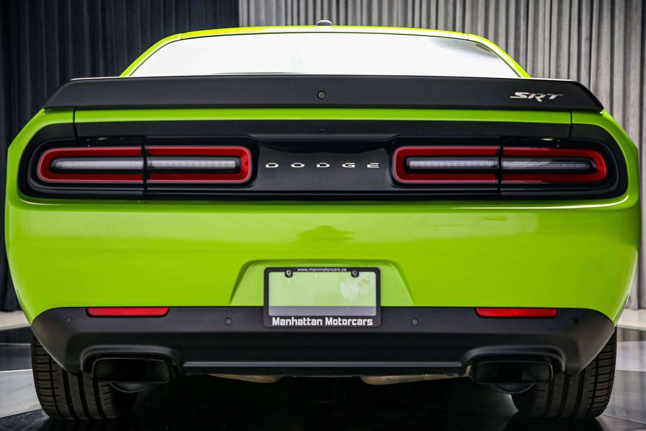 2015 Dodge Challenger SRT HELLCAT MANUAL 707HP NOACCIDENT LOWKM SERVREC Photo