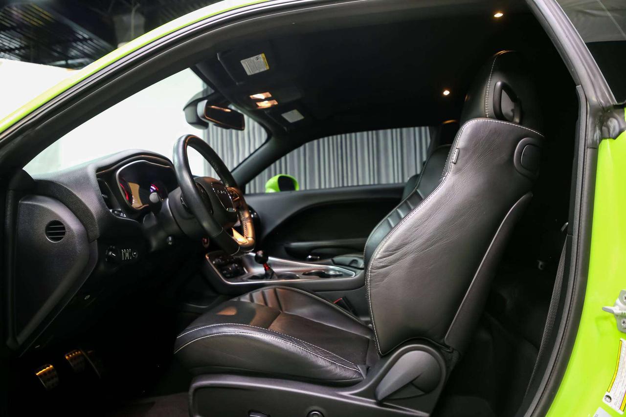 2015 Dodge Challenger SRT HELLCAT MANUAL 707HP NOACCIDENT LOWKM SERVREC Photo