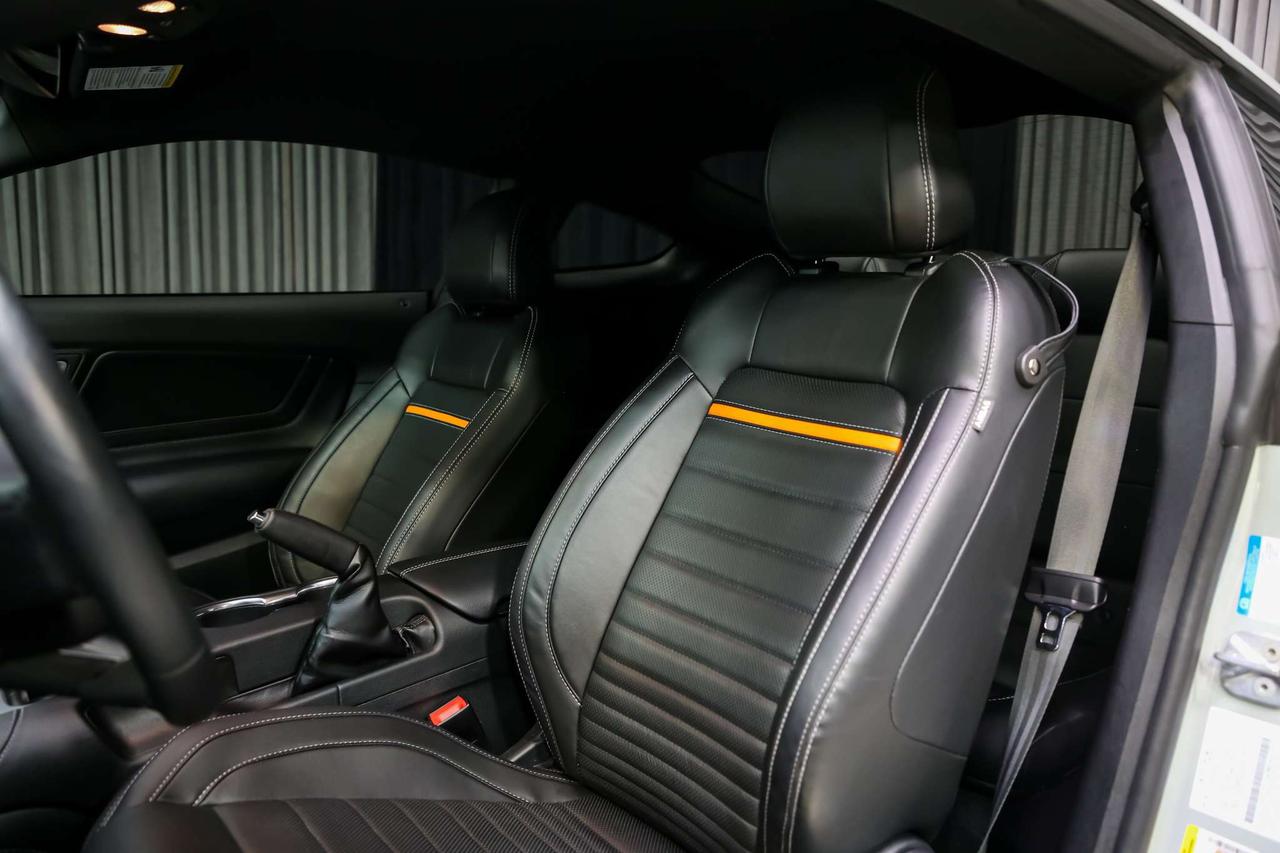 2022 Ford Mustang MACH 1 PREMIUM 5.0L 470HP MANUAL HANDLING/ELITEPKG Photo